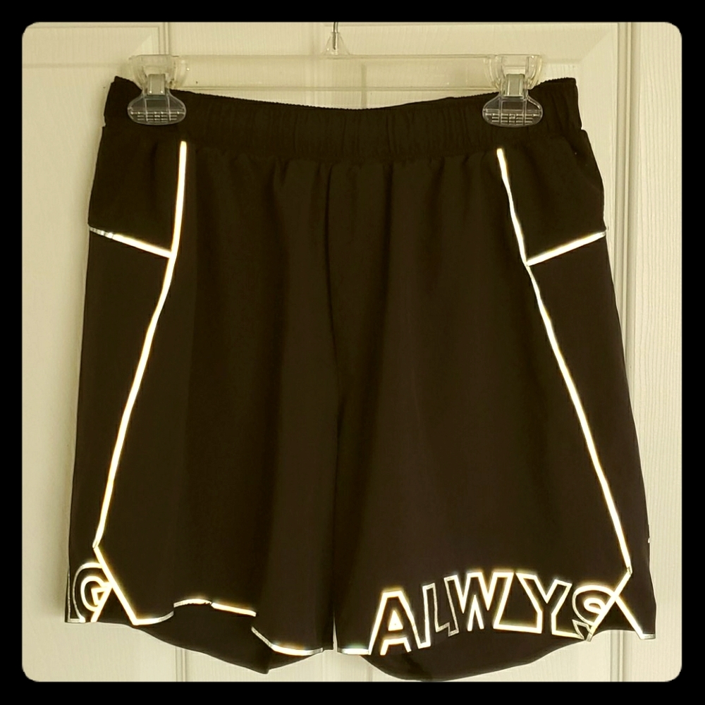Lululemon 6" Surge Linerless Short